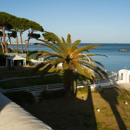 Appartamento Con Accesso Spiaggia Pula Exterior photo